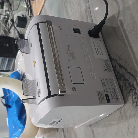 Glory GFB-830B cash money bill currency counter with counterfeit detection - Picture 5 of 9